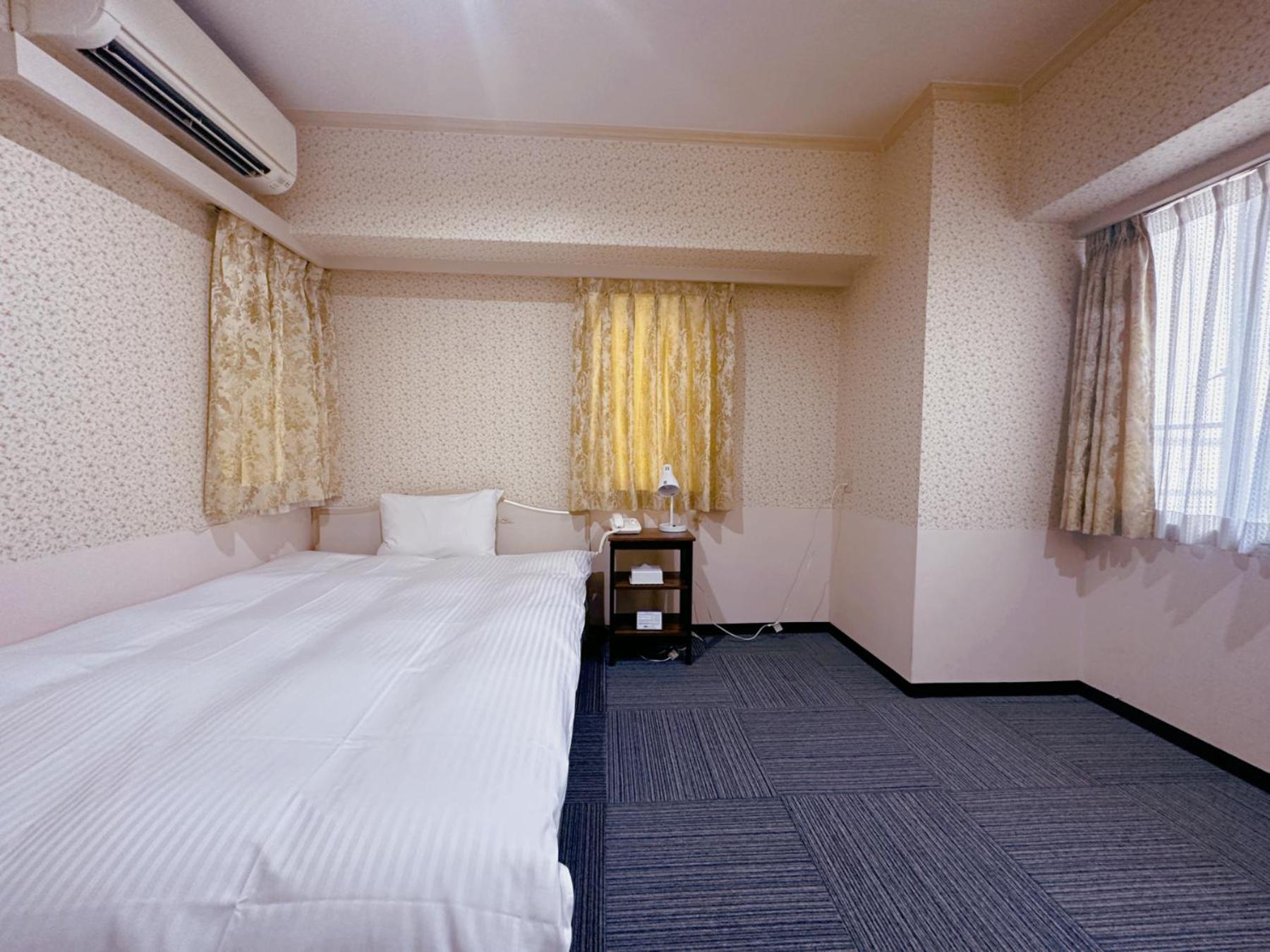 Nissei Hotel Fukuoka Fukuoka  Eksteriør bilde